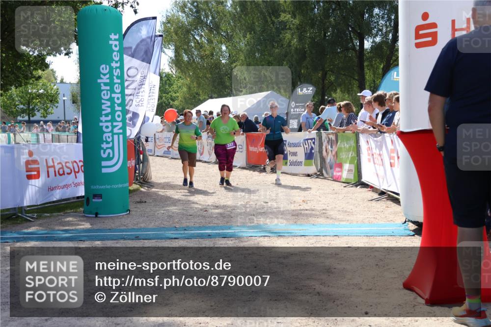 07.09.2025 - 19. Norderstedt Triathlon Zöllner http://msf.ph/oto/8790007 07.09.2025 13:56:39 Ziel 337 meine-sportfotos.de