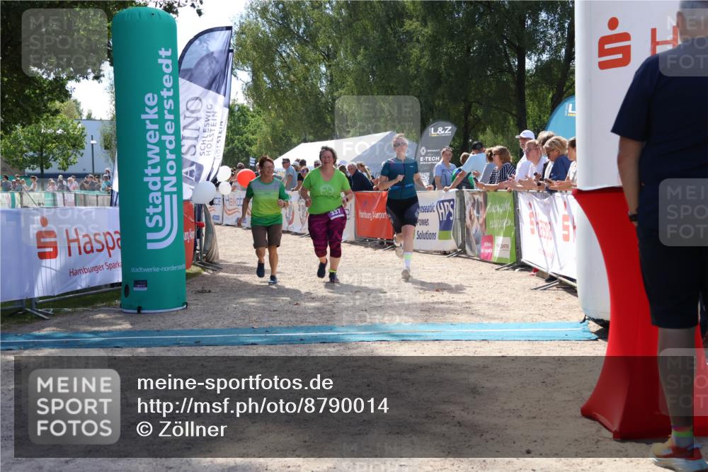 07.09.2025 - 19. Norderstedt Triathlon Zöllner http://msf.ph/oto/8790014 07.09.2025 13:56:39 Ziel 337 meine-sportfotos.de