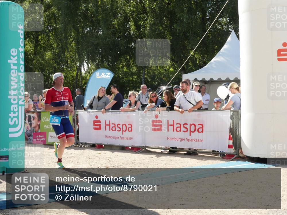 07.09.2025 - 19. Norderstedt Triathlon Zöllner http://msf.ph/oto/8790021 07.09.2025 15:26:03 Ziel 366 meine-sportfotos.de
