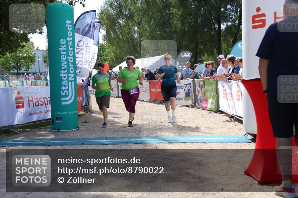 07.09.2025 - 19. Norderstedt Triathlon Zöllner http://msf.ph/oto/8790022 07.09.2025 13:56:40 Ziel 337 meine-sportfotos.de