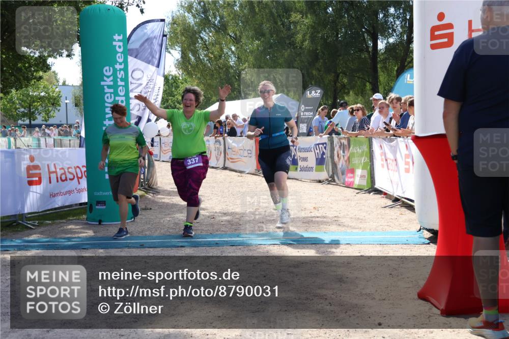 07.09.2025 - 19. Norderstedt Triathlon Zöllner http://msf.ph/oto/8790031 07.09.2025 13:56:41 Ziel 337 meine-sportfotos.de