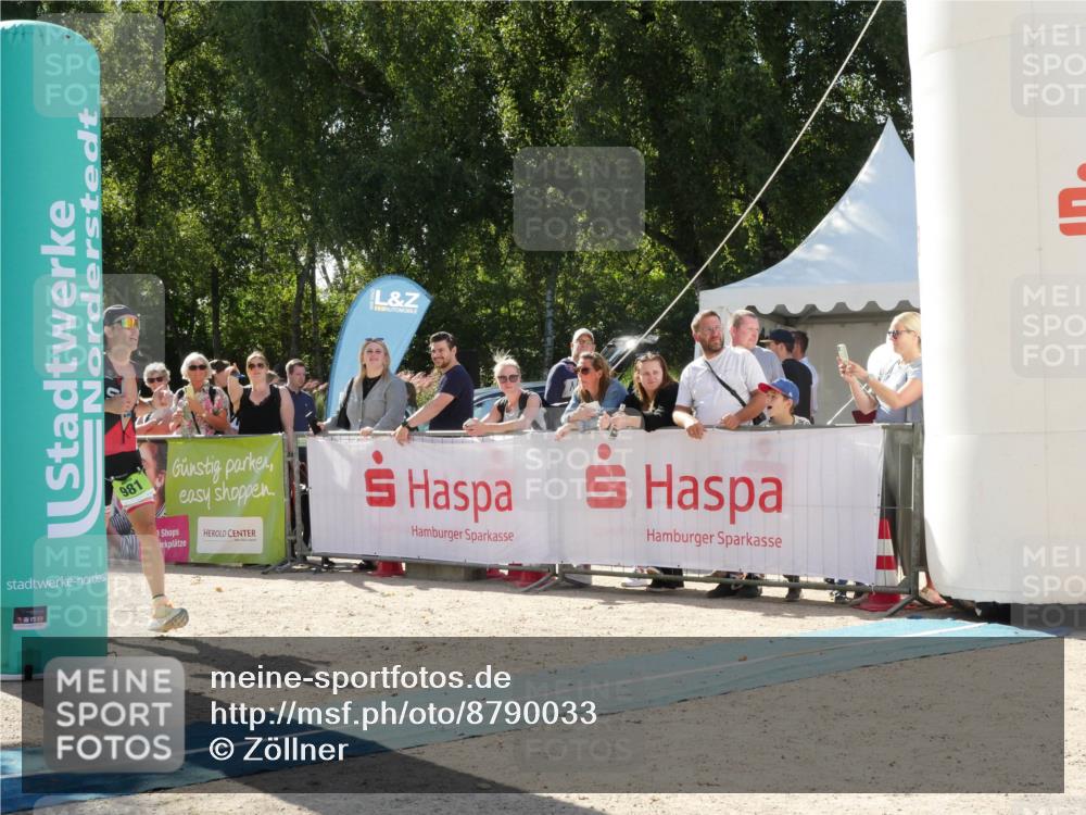 07.09.2025 - 19. Norderstedt Triathlon Zöllner http://msf.ph/oto/8790033 07.09.2025 15:26:21 Ziel 981 meine-sportfotos.de