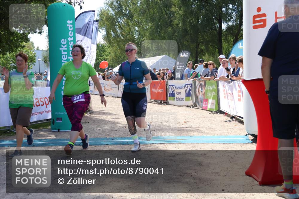 07.09.2025 - 19. Norderstedt Triathlon Zöllner http://msf.ph/oto/8790041 07.09.2025 13:56:41 Ziel 337 meine-sportfotos.de
