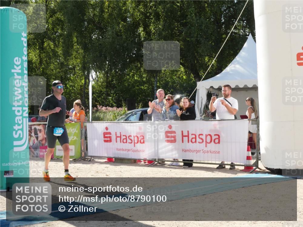 07.09.2025 - 19. Norderstedt Triathlon Zöllner http://msf.ph/oto/8790100 07.09.2025 15:29:23 Ziel 394, 990 meine-sportfotos.de