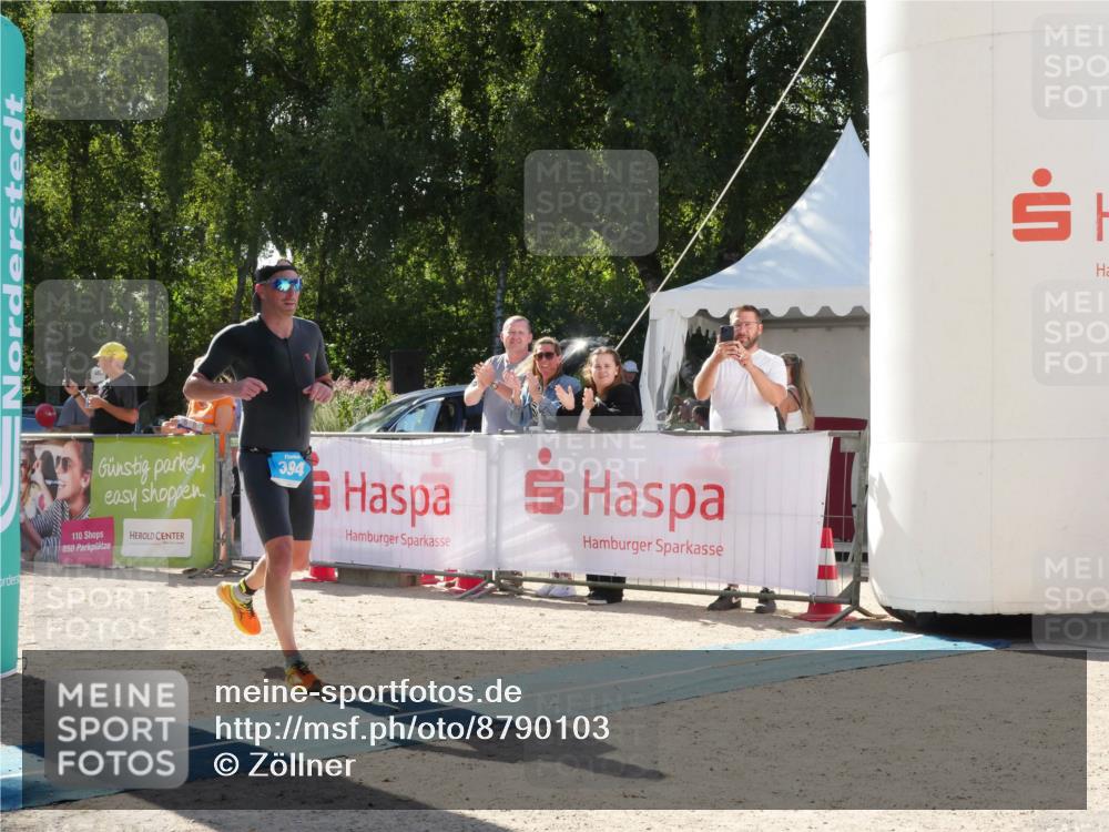 07.09.2025 - 19. Norderstedt Triathlon Zöllner http://msf.ph/oto/8790103 07.09.2025 15:29:23 Ziel 394, 990 meine-sportfotos.de