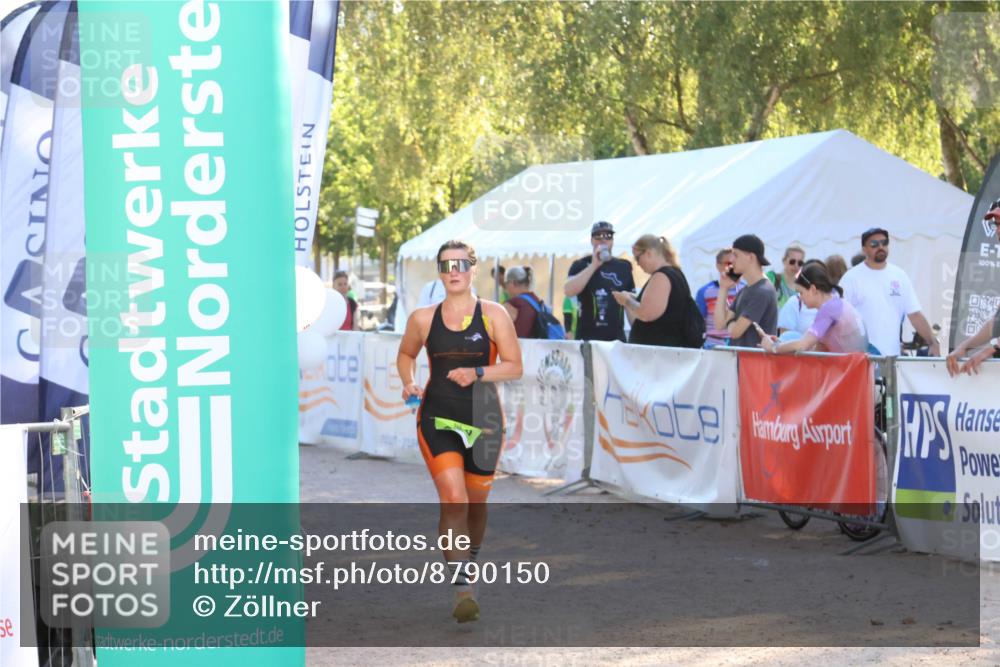 07.09.2025 - 19. Norderstedt Triathlon Zöllner http://msf.ph/oto/8790150 07.09.2025 16:24:39 Ziel 460 meine-sportfotos.de