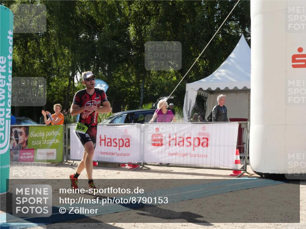 07.09.2025 - 19. Norderstedt Triathlon Zöllner http://msf.ph/oto/8790153 07.09.2025 15:31:23 Ziel 959 meine-sportfotos.de
