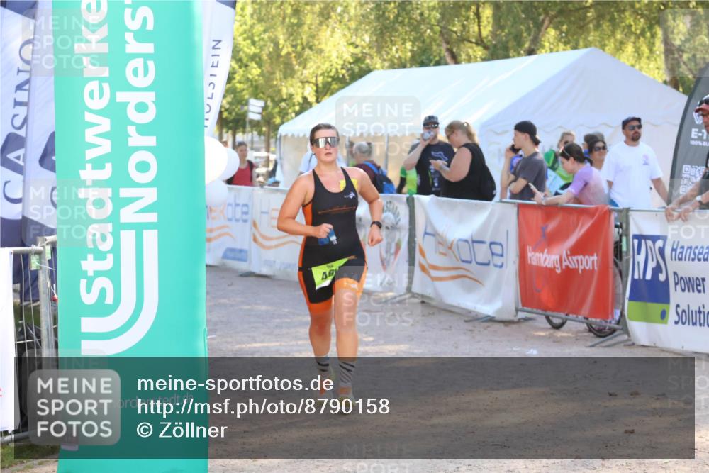 07.09.2025 - 19. Norderstedt Triathlon Zöllner http://msf.ph/oto/8790158 07.09.2025 16:24:40 Ziel 460 meine-sportfotos.de