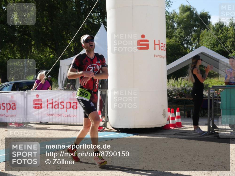 07.09.2025 - 19. Norderstedt Triathlon Zöllner http://msf.ph/oto/8790159 07.09.2025 15:31:24 Ziel 959 meine-sportfotos.de