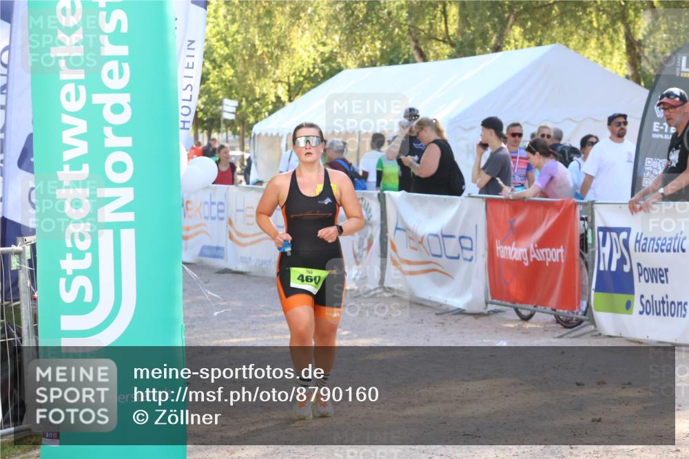 07.09.2025 - 19. Norderstedt Triathlon Zöllner http://msf.ph/oto/8790160 07.09.2025 16:24:40 Ziel 460 meine-sportfotos.de