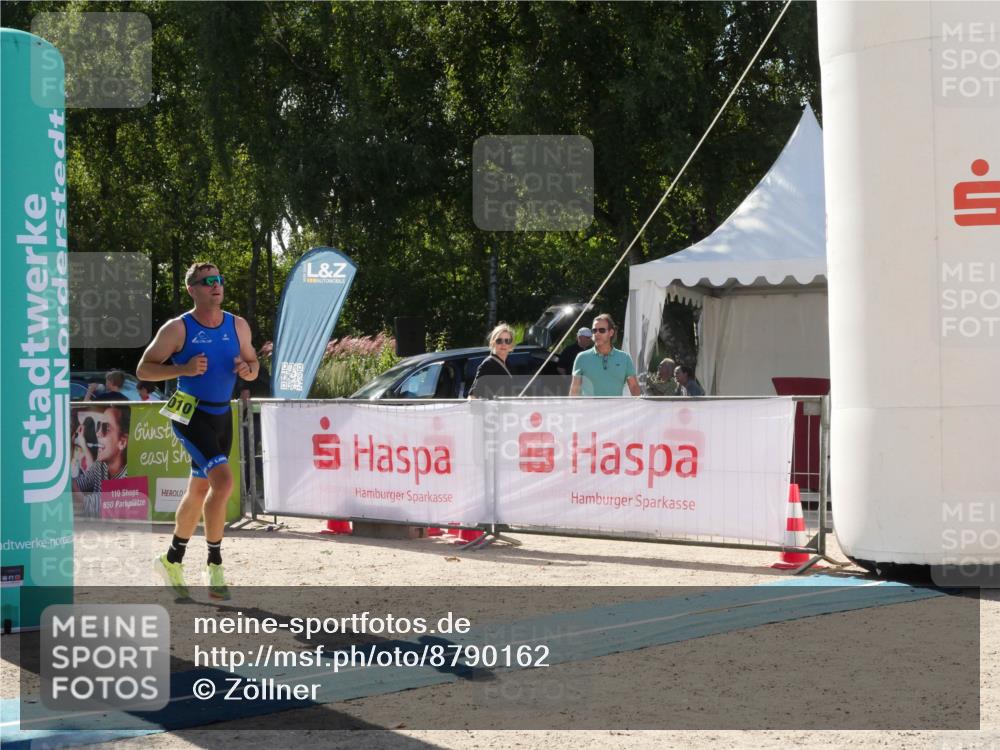 07.09.2025 - 19. Norderstedt Triathlon Zöllner http://msf.ph/oto/8790162 07.09.2025 15:31:43 Ziel 1010 meine-sportfotos.de