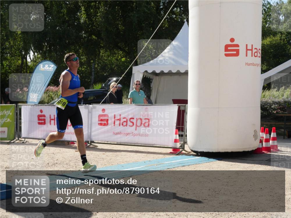 07.09.2025 - 19. Norderstedt Triathlon Zöllner http://msf.ph/oto/8790164 07.09.2025 15:31:43 Ziel 1010 meine-sportfotos.de