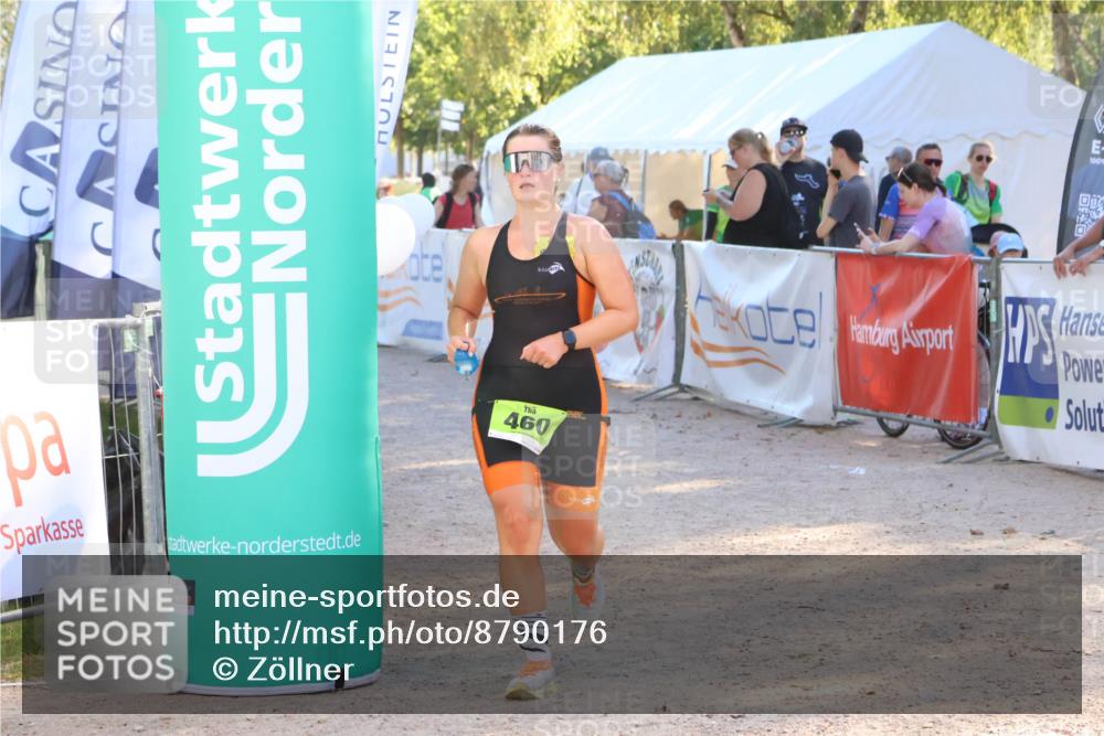 07.09.2025 - 19. Norderstedt Triathlon Zöllner http://msf.ph/oto/8790176 07.09.2025 16:24:41 Ziel 460 meine-sportfotos.de