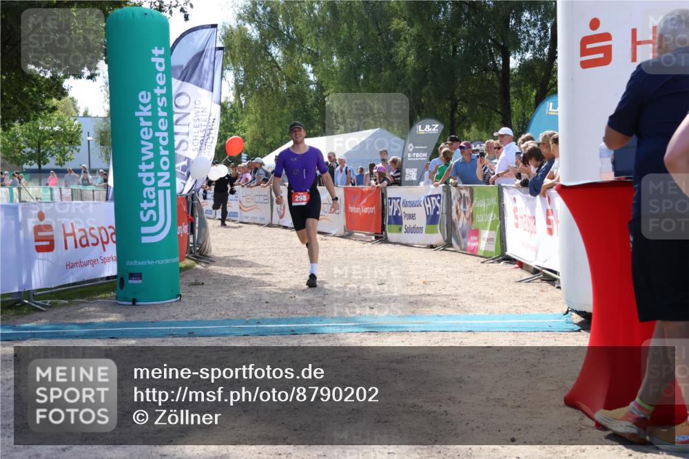 07.09.2025 - 19. Norderstedt Triathlon Zöllner http://msf.ph/oto/8790202 07.09.2025 13:58:20 Ziel 298, 312 meine-sportfotos.de