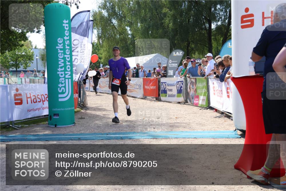 07.09.2025 - 19. Norderstedt Triathlon Zöllner http://msf.ph/oto/8790205 07.09.2025 13:58:21 Ziel 298, 312 meine-sportfotos.de