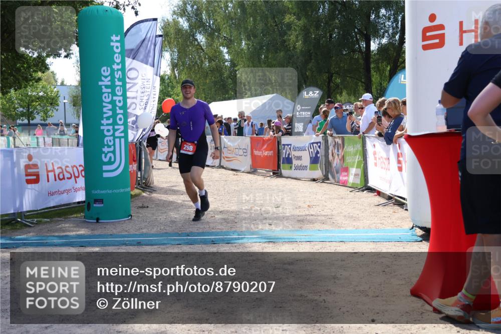 07.09.2025 - 19. Norderstedt Triathlon Zöllner http://msf.ph/oto/8790207 07.09.2025 13:58:21 Ziel 298, 312 meine-sportfotos.de