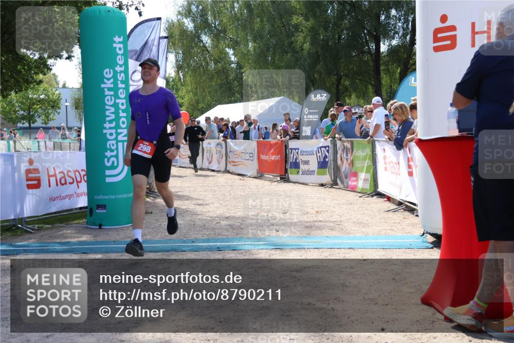 07.09.2025 - 19. Norderstedt Triathlon Zöllner http://msf.ph/oto/8790211 07.09.2025 13:58:21 Ziel 298, 312 meine-sportfotos.de