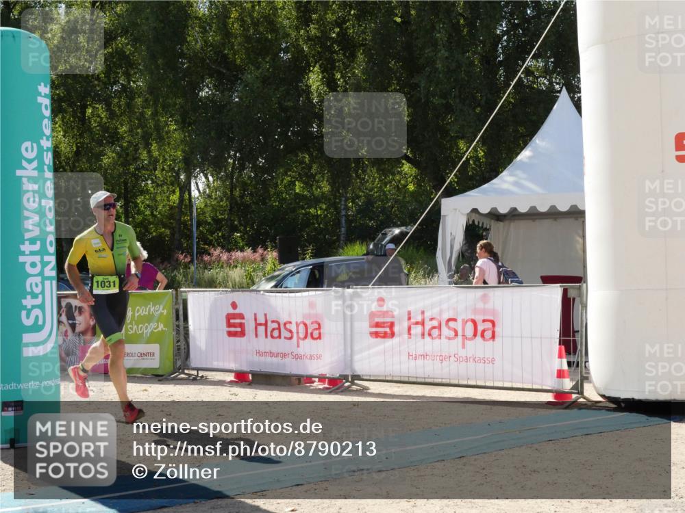 07.09.2025 - 19. Norderstedt Triathlon Zöllner http://msf.ph/oto/8790213 07.09.2025 15:33:16 Ziel 1031 meine-sportfotos.de