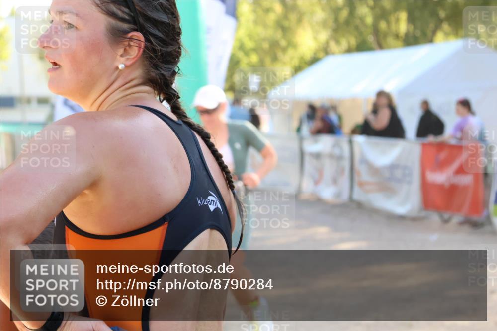 07.09.2025 - 19. Norderstedt Triathlon Zöllner http://msf.ph/oto/8790284 07.09.2025 16:25:07 Ziel 550, 1508, 1512, 1522 meine-sportfotos.de