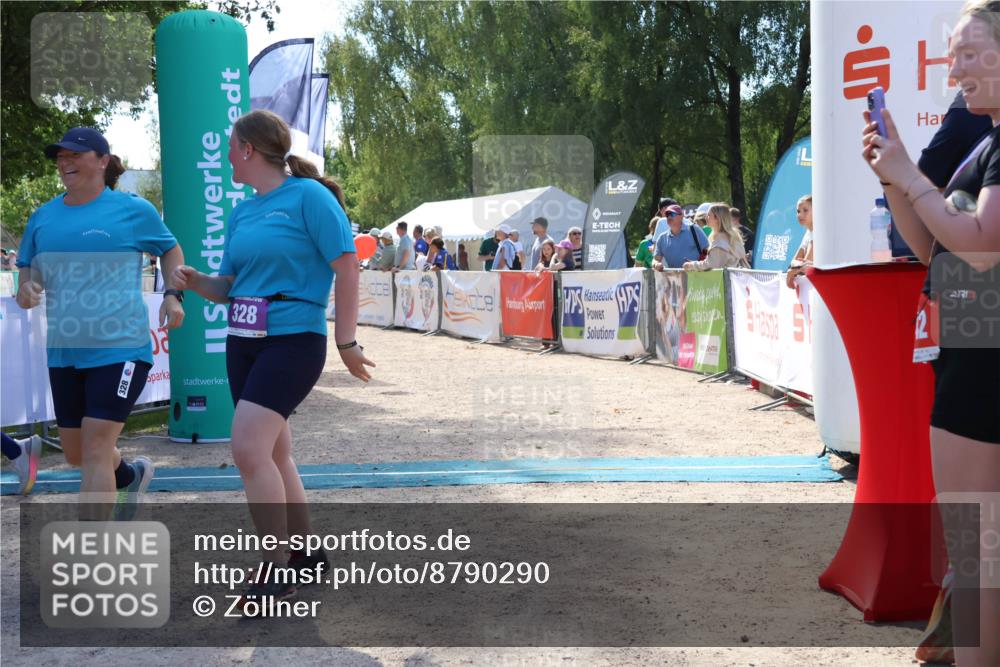 07.09.2025 - 19. Norderstedt Triathlon Zöllner http://msf.ph/oto/8790290 07.09.2025 13:58:50 Ziel 328 meine-sportfotos.de
