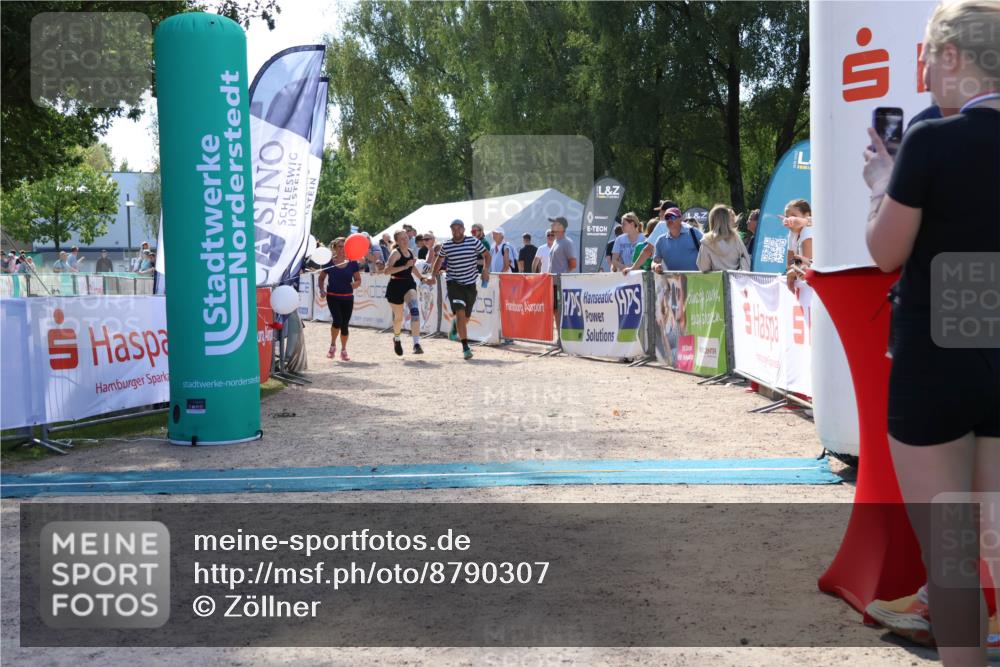 07.09.2025 - 19. Norderstedt Triathlon Zöllner http://msf.ph/oto/8790307 07.09.2025 13:59:00 Ziel 350 meine-sportfotos.de