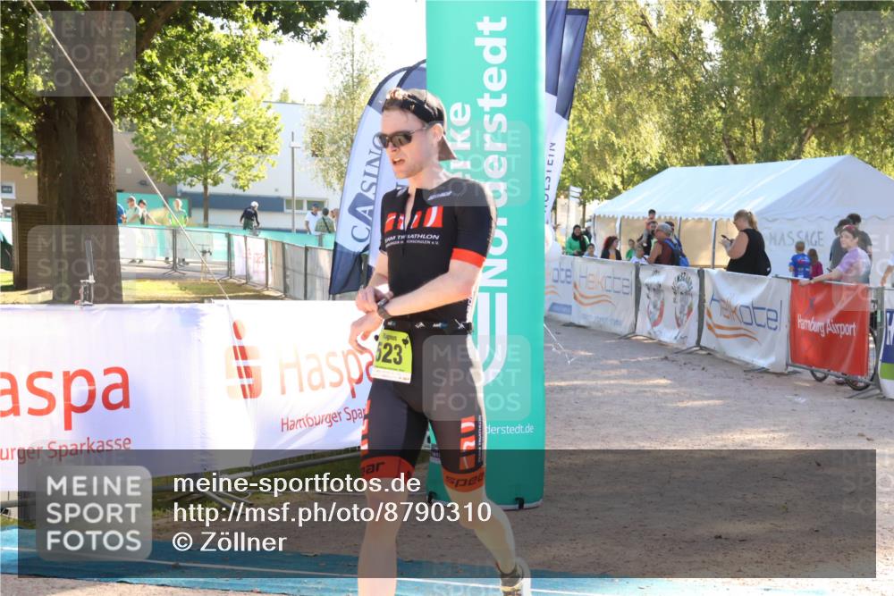 07.09.2025 - 19. Norderstedt Triathlon Zöllner http://msf.ph/oto/8790310 07.09.2025 16:25:48 Ziel 523 meine-sportfotos.de