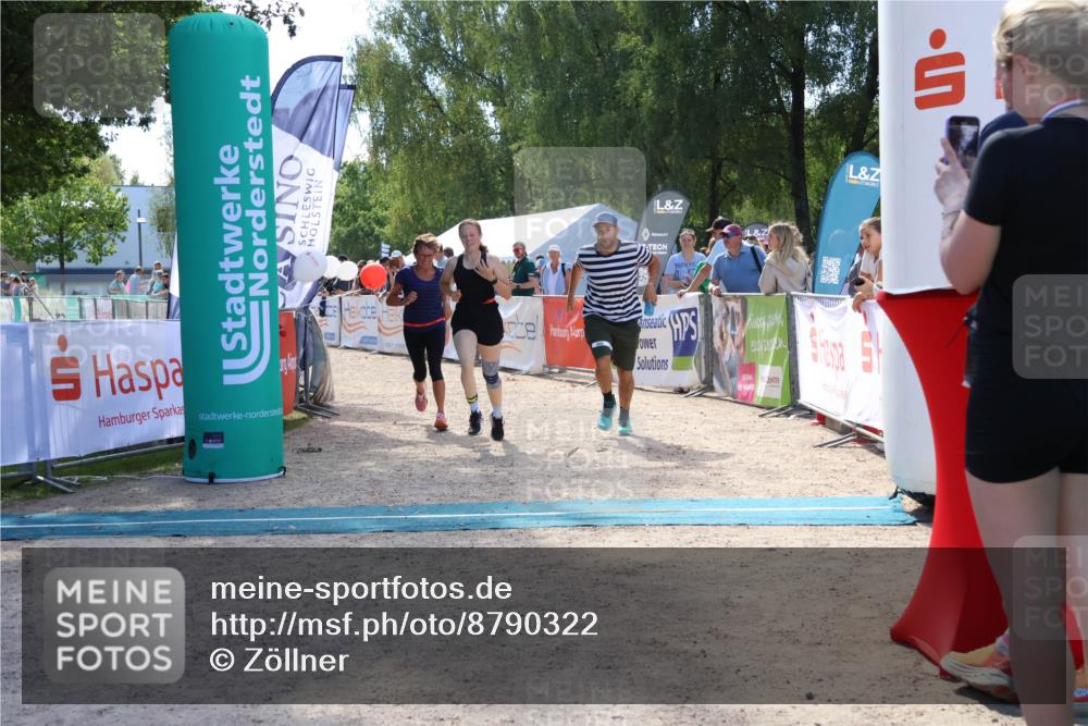 07.09.2025 - 19. Norderstedt Triathlon Zöllner http://msf.ph/oto/8790322 07.09.2025 13:59:01 Ziel 350 meine-sportfotos.de