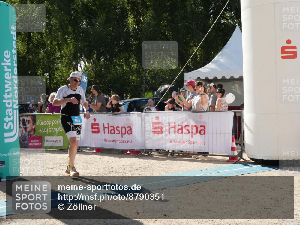 07.09.2025 - 19. Norderstedt Triathlon Zöllner http://msf.ph/oto/8790351 07.09.2025 15:39:42 Ziel 361, 995 meine-sportfotos.de