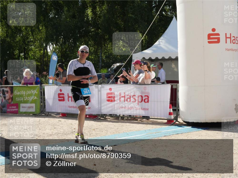07.09.2025 - 19. Norderstedt Triathlon Zöllner http://msf.ph/oto/8790359 07.09.2025 15:39:43 Ziel 361 meine-sportfotos.de