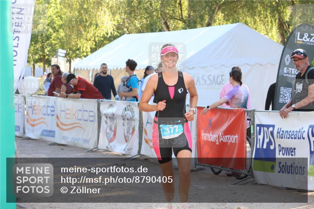 07.09.2025 - 19. Norderstedt Triathlon Zöllner http://msf.ph/oto/8790405 07.09.2025 16:26:49 Ziel 377 meine-sportfotos.de