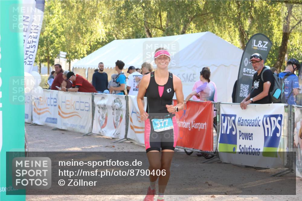 07.09.2025 - 19. Norderstedt Triathlon Zöllner http://msf.ph/oto/8790406 07.09.2025 16:26:49 Ziel 377 meine-sportfotos.de