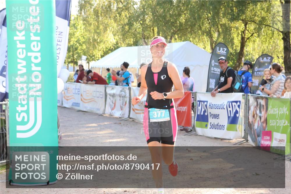 07.09.2025 - 19. Norderstedt Triathlon Zöllner http://msf.ph/oto/8790417 07.09.2025 16:26:50 Ziel 377, 542 meine-sportfotos.de