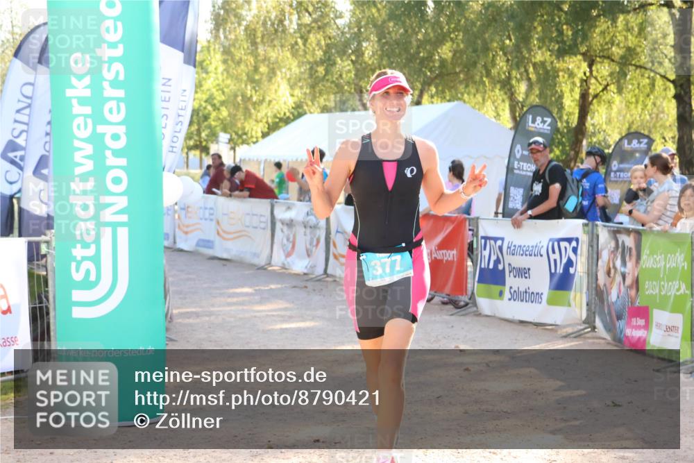 07.09.2025 - 19. Norderstedt Triathlon Zöllner http://msf.ph/oto/8790421 07.09.2025 16:26:50 Ziel 377, 542 meine-sportfotos.de