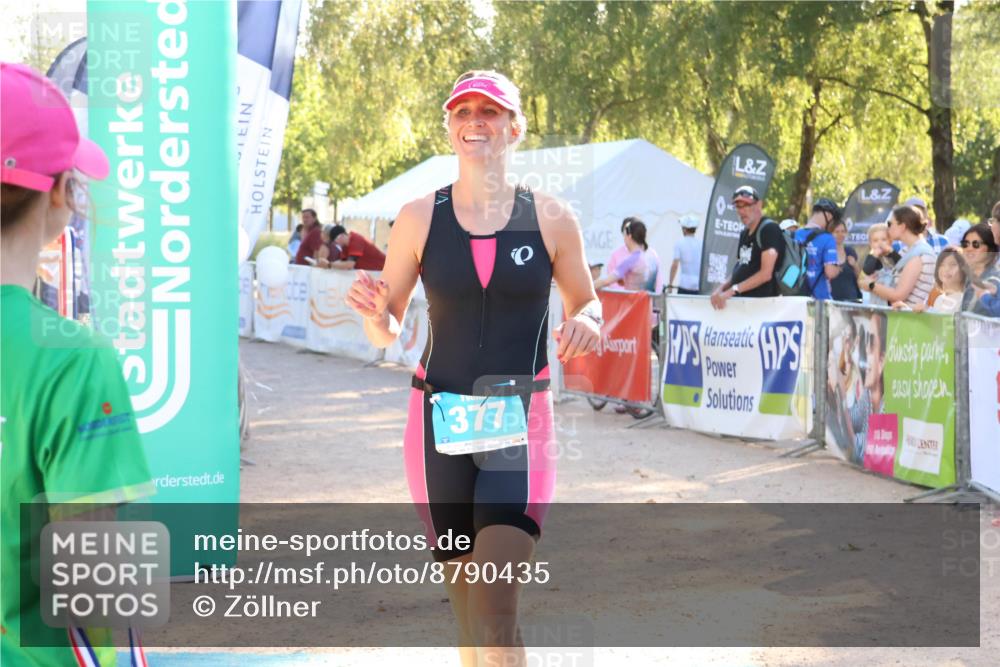 07.09.2025 - 19. Norderstedt Triathlon Zöllner http://msf.ph/oto/8790435 07.09.2025 16:26:51 Ziel 377, 542 meine-sportfotos.de