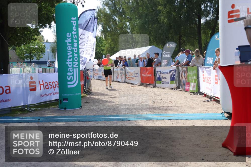 07.09.2025 - 19. Norderstedt Triathlon Zöllner http://msf.ph/oto/8790449 07.09.2025 14:00:01 Ziel 179 meine-sportfotos.de