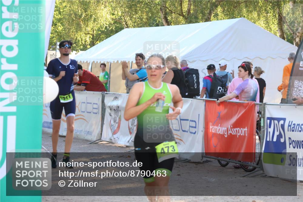 07.09.2025 - 19. Norderstedt Triathlon Zöllner http://msf.ph/oto/8790463 07.09.2025 16:27:01 Ziel 473, 542, 1511 meine-sportfotos.de