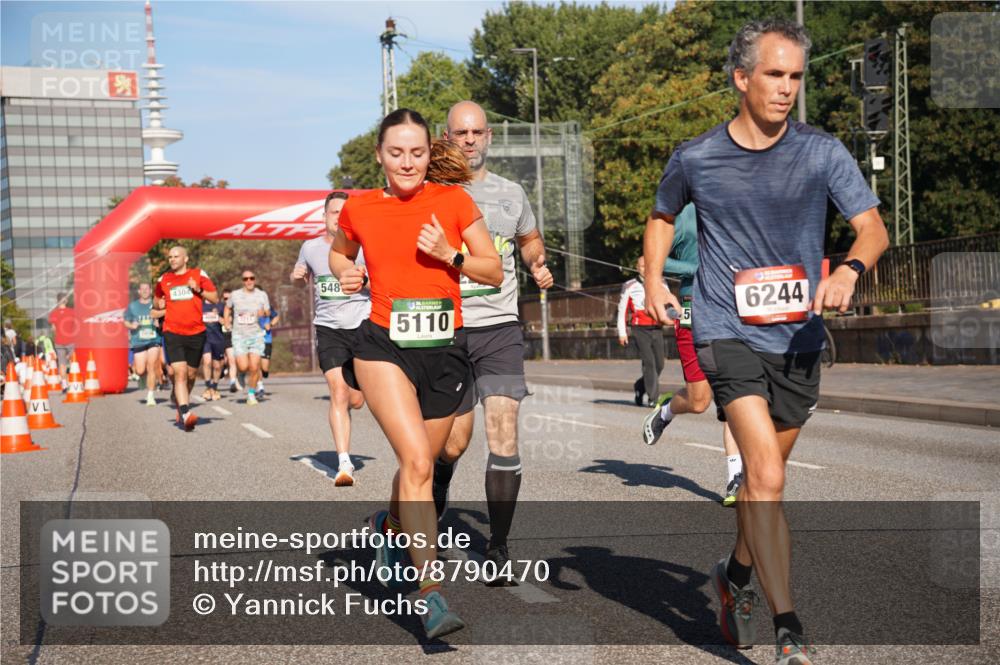 07.09.2025 - BARMER Alsterlauf Yannick Fuchs http://msf.ph/oto/8790470 07.09.2025 09:40:59 Laufen 4304, 548, 5110, 5, 6244 meine-sportfotos.de