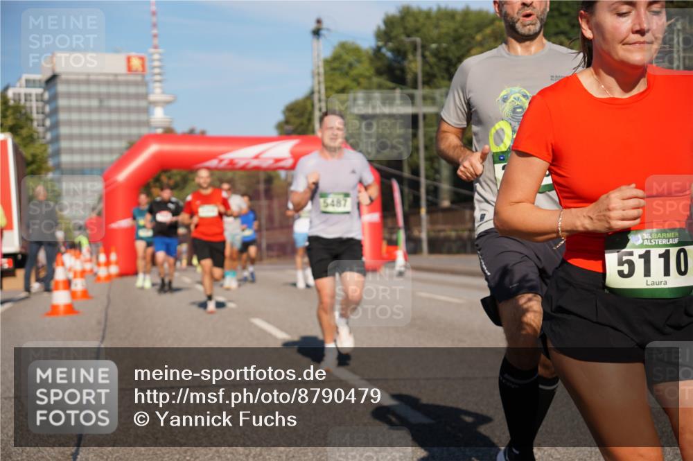 07.09.2025 - BARMER Alsterlauf Yannick Fuchs http://msf.ph/oto/8790479 07.09.2025 09:41:00 Laufen 5487, 36, 5110 meine-sportfotos.de