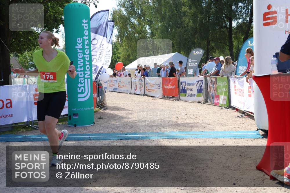 07.09.2025 - 19. Norderstedt Triathlon Zöllner http://msf.ph/oto/8790485 07.09.2025 14:00:05 Ziel 179 meine-sportfotos.de