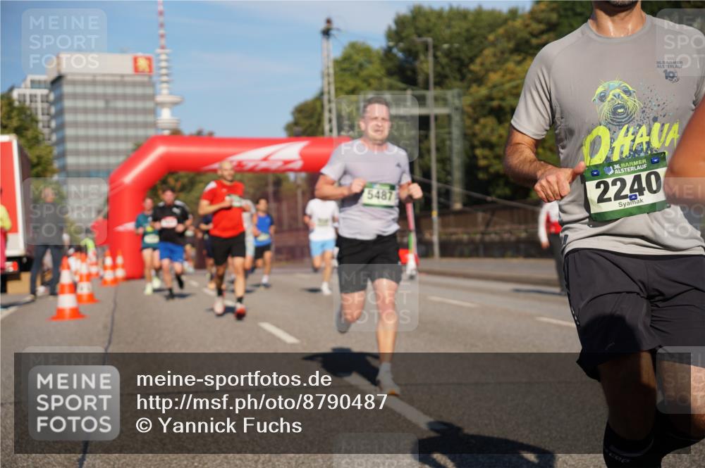07.09.2025 - BARMER Alsterlauf Yannick Fuchs http://msf.ph/oto/8790487 07.09.2025 09:41:00 Laufen 36, 5487, 36, 2240 meine-sportfotos.de