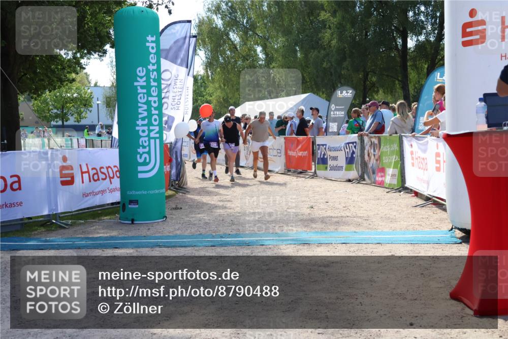07.09.2025 - 19. Norderstedt Triathlon Zöllner http://msf.ph/oto/8790488 07.09.2025 14:00:15 Ziel 315, 339 meine-sportfotos.de