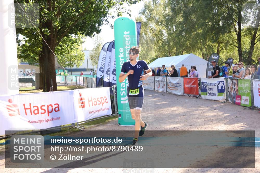 07.09.2025 - 19. Norderstedt Triathlon Zöllner http://msf.ph/oto/8790489 07.09.2025 16:27:05 Ziel 473, 1511 meine-sportfotos.de