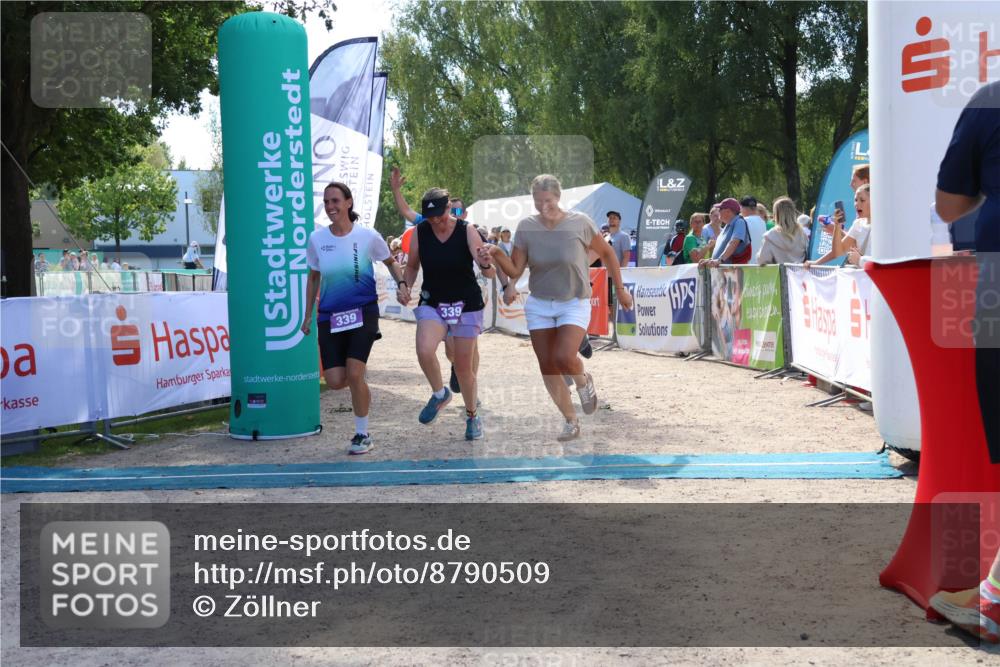 07.09.2025 - 19. Norderstedt Triathlon Zöllner http://msf.ph/oto/8790509 07.09.2025 14:00:17 Ziel 315, 339 meine-sportfotos.de