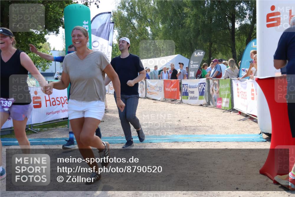 07.09.2025 - 19. Norderstedt Triathlon Zöllner http://msf.ph/oto/8790520 07.09.2025 14:00:19 Ziel 315, 339 meine-sportfotos.de
