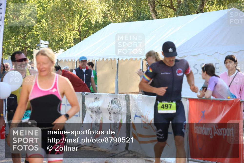 07.09.2025 - 19. Norderstedt Triathlon Zöllner http://msf.ph/oto/8790521 07.09.2025 16:27:42 Ziel 497, 1528 meine-sportfotos.de