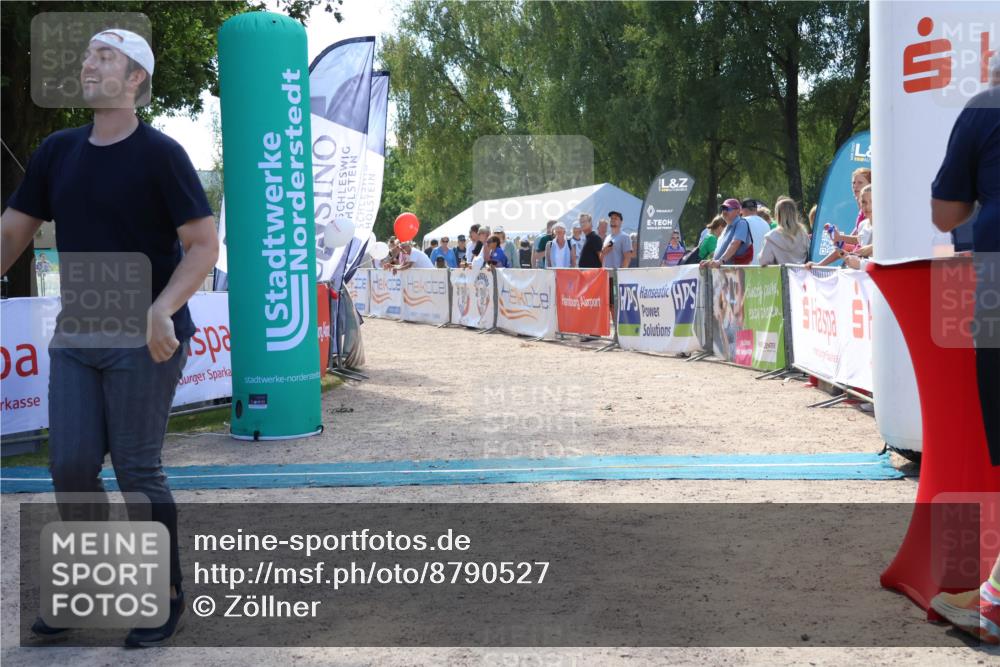 07.09.2025 - 19. Norderstedt Triathlon Zöllner http://msf.ph/oto/8790527 07.09.2025 14:00:20 Ziel 315, 339 meine-sportfotos.de