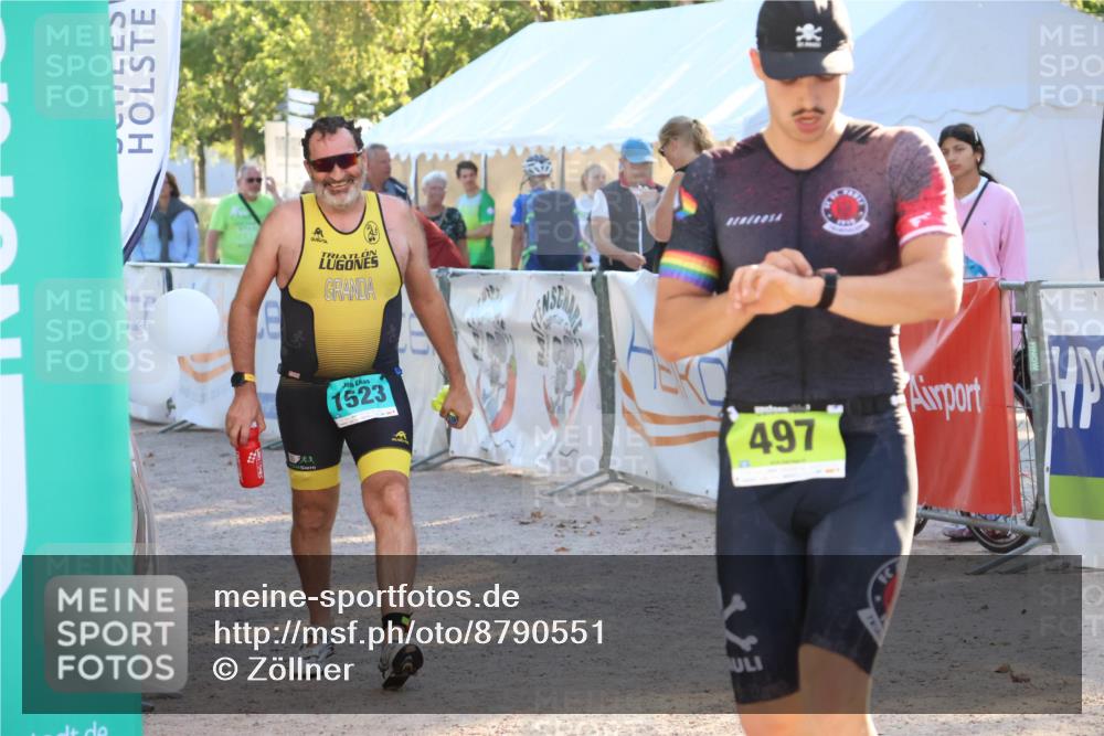 07.09.2025 - 19. Norderstedt Triathlon Zöllner http://msf.ph/oto/8790551 07.09.2025 16:27:44 Ziel 497, 1523, 1528 meine-sportfotos.de