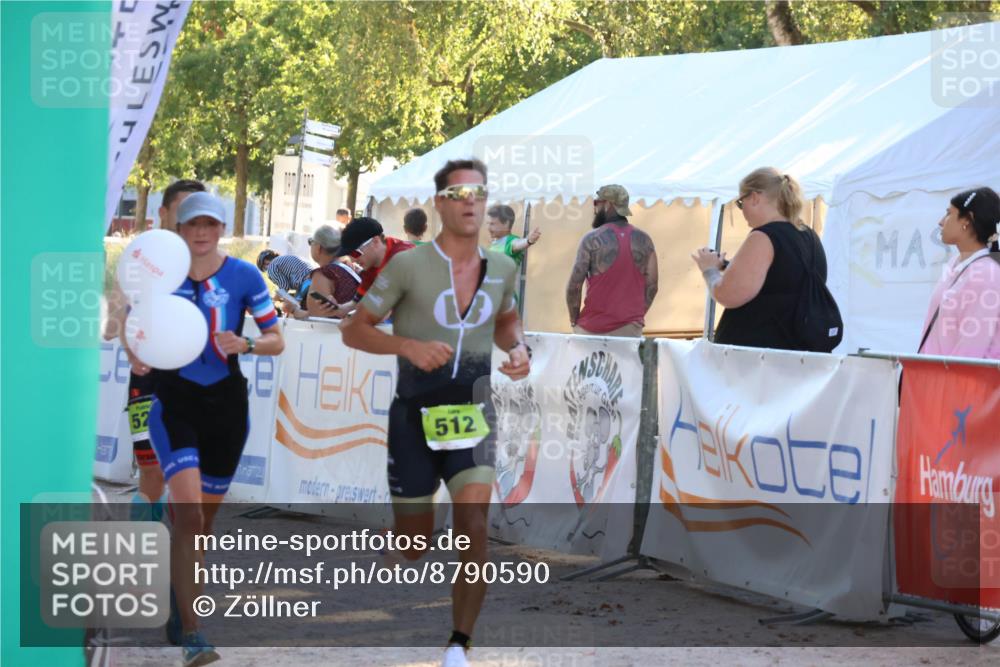 07.09.2025 - 19. Norderstedt Triathlon Zöllner http://msf.ph/oto/8790590 07.09.2025 16:28:00 Ziel 479, 512, 524 meine-sportfotos.de