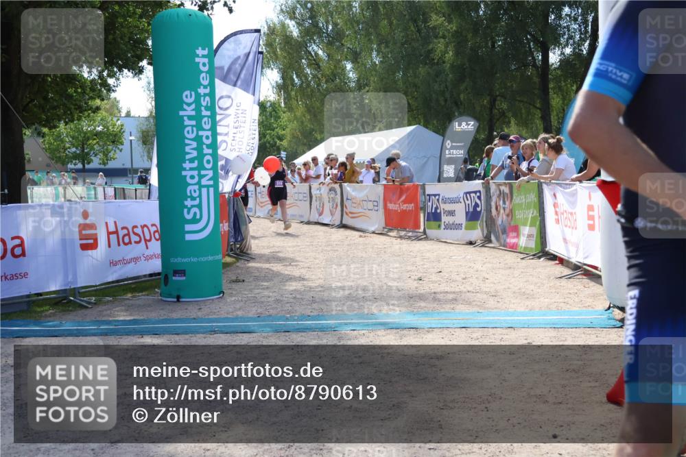07.09.2025 - 19. Norderstedt Triathlon Zöllner http://msf.ph/oto/8790613 07.09.2025 14:02:22 Ziel 316 meine-sportfotos.de