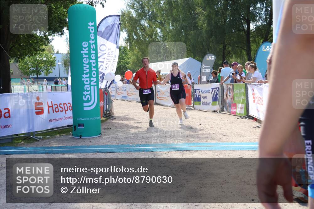 07.09.2025 - 19. Norderstedt Triathlon Zöllner http://msf.ph/oto/8790630 07.09.2025 14:02:25 Ziel 316 meine-sportfotos.de